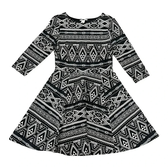 H&M Black Grometric Print Mini Skater Dress M - Picture 1 of 4